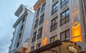 Empire Suite Hotel